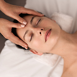 Indie Head Massage